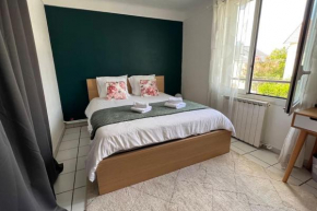 Maison chaleureuse, Orly, Paris